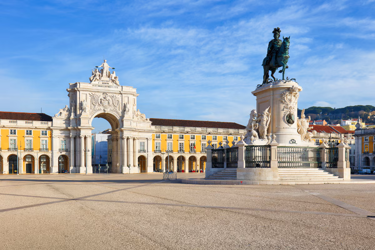 Iconic Rua Augusta Arch in Lisbon, Portugal.avif